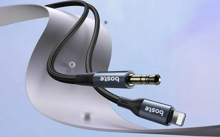 boste-kabel-adapter-przejsciowka-audio-lightning-do-iphone-mini-jack-stan-nowy