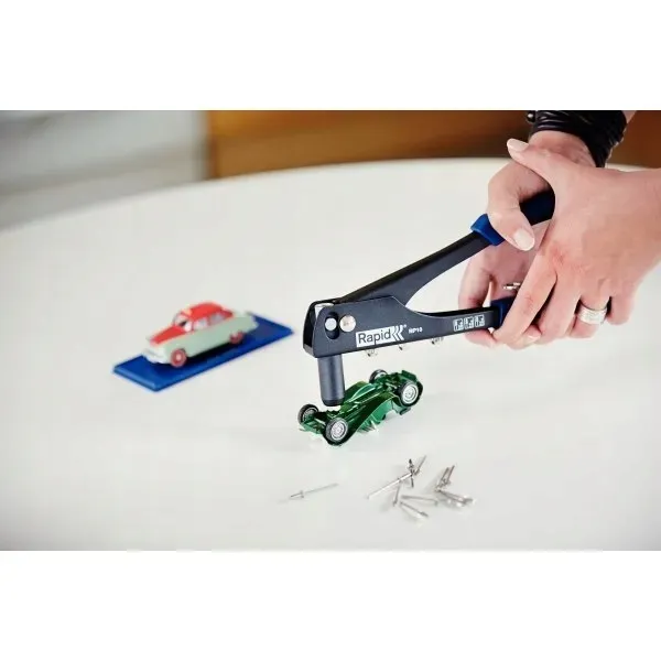 nitownica-rapid-5000523-waga-z-opakowaniem-0-56-kg-zasilanie-reczne