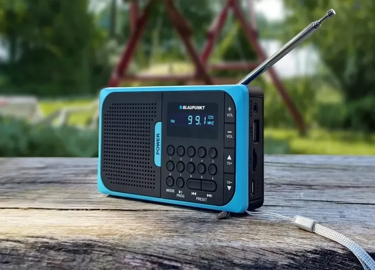 miniradio-blaupunkt-pr5bl-0-w-niebieski-marka-blaupunkt
