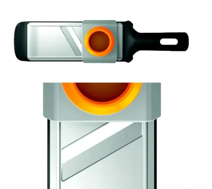 tarka-fiskars-1014416-rodzaj-tarka-zasilanie-reczne