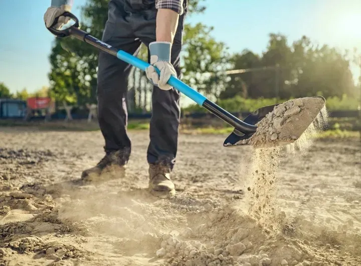 szufla-do-piasku-cellfast-cellpro-127cm-40-207-marka-cellfast