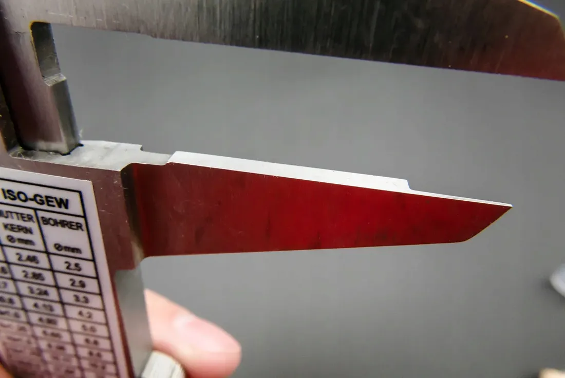 suwmiarka-analogowa-limit-200-mm