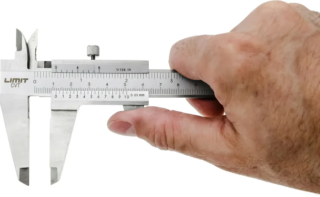 suwmiarka-analogowa-limit-200-mm