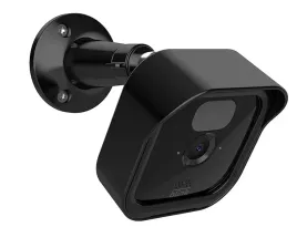 czarny-uchwyt-scienny-na-kamere-blink-nazewnatrz