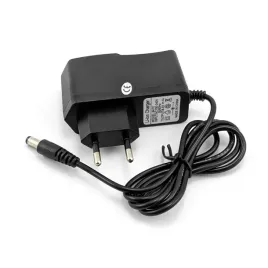 ladowarka-sieciowa-230v-do-akumulatorow-do-lodka-zanetowa-flytec-v700-v900