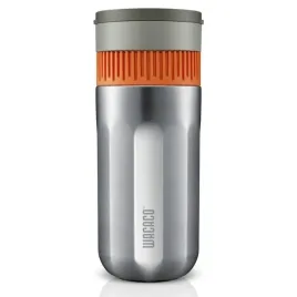 przenosny-ekspres-i-kubek-do-kawy-wacaco-pipamoka