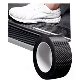 tasma-ochronna-carbon-na-progi-samochodu-5m