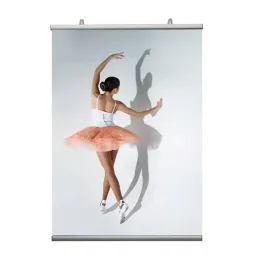 listwa-plakatowa-60-cm-a1-standard-montaz-plakatu-do-sufitu