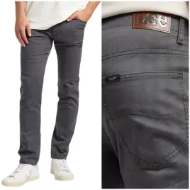 lee-slim-fit-extreme-motion-wygodne-dopasowane-spodnie-materialowe-w38-l30