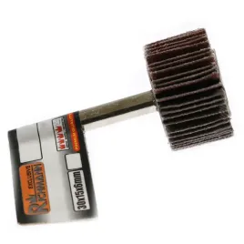 sciernica-listkowa-trzpieniowa-30x15x6-p40-c4370-richmann