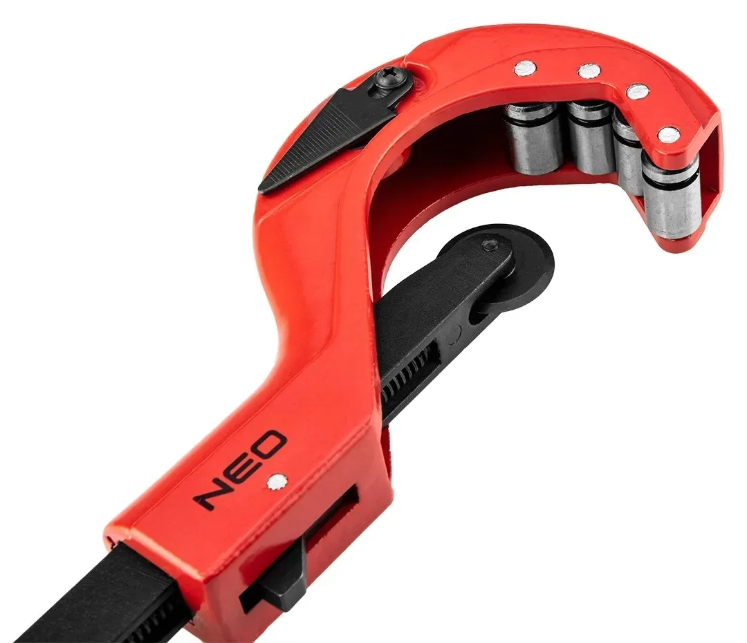 obcinak-do-rur-pcv-663-mm-neo-tools-02-405