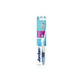 szczoteczka-jordan-individual-reach-soft-1-sztuka