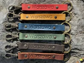 skorzany-brelok-smycz-imienny-do-kluczy-miasta-warszawa-30-szt