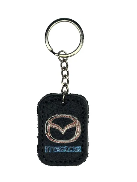 brelok-skorzany-do-samochodu-mazda-technika-wykonania-szycie-maszynowe-szycie-reczne