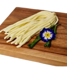 ser-promyki-karpackie-korboce-korbacze-nitki-biale-100g-pasja-sera