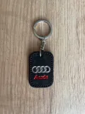 brelok-skorzany-do-samochodu-audi-material-dominujacy-skora-naturalna