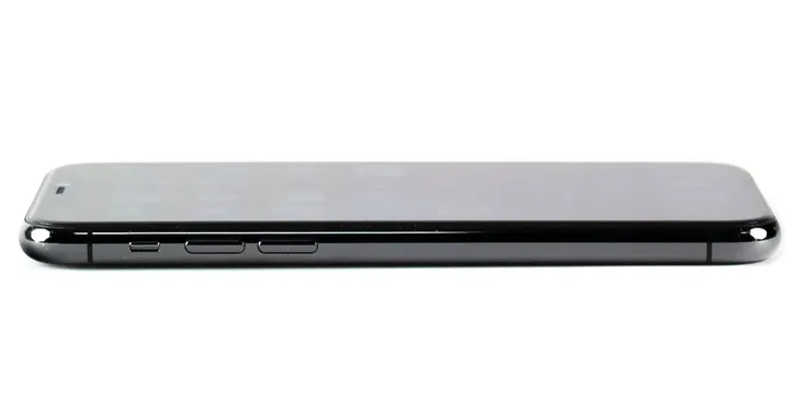 smartfon-apple-iphone-11-pro-64gb-bez-blokad-kolory-usb-igla-rozdzielczosc-nagrywanych-filmow-4k-1080p-fullhd-720p-hd