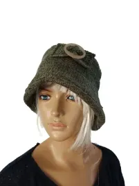 kapelusz-damski-cieply-elegancki