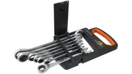 zestaw-kluczy-plasko-oczko-z-grzechotka-7-cz