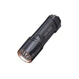 mocna-latarka-led-fenix-tk35r-z-dioda-uv-w-kolorze-czarnym