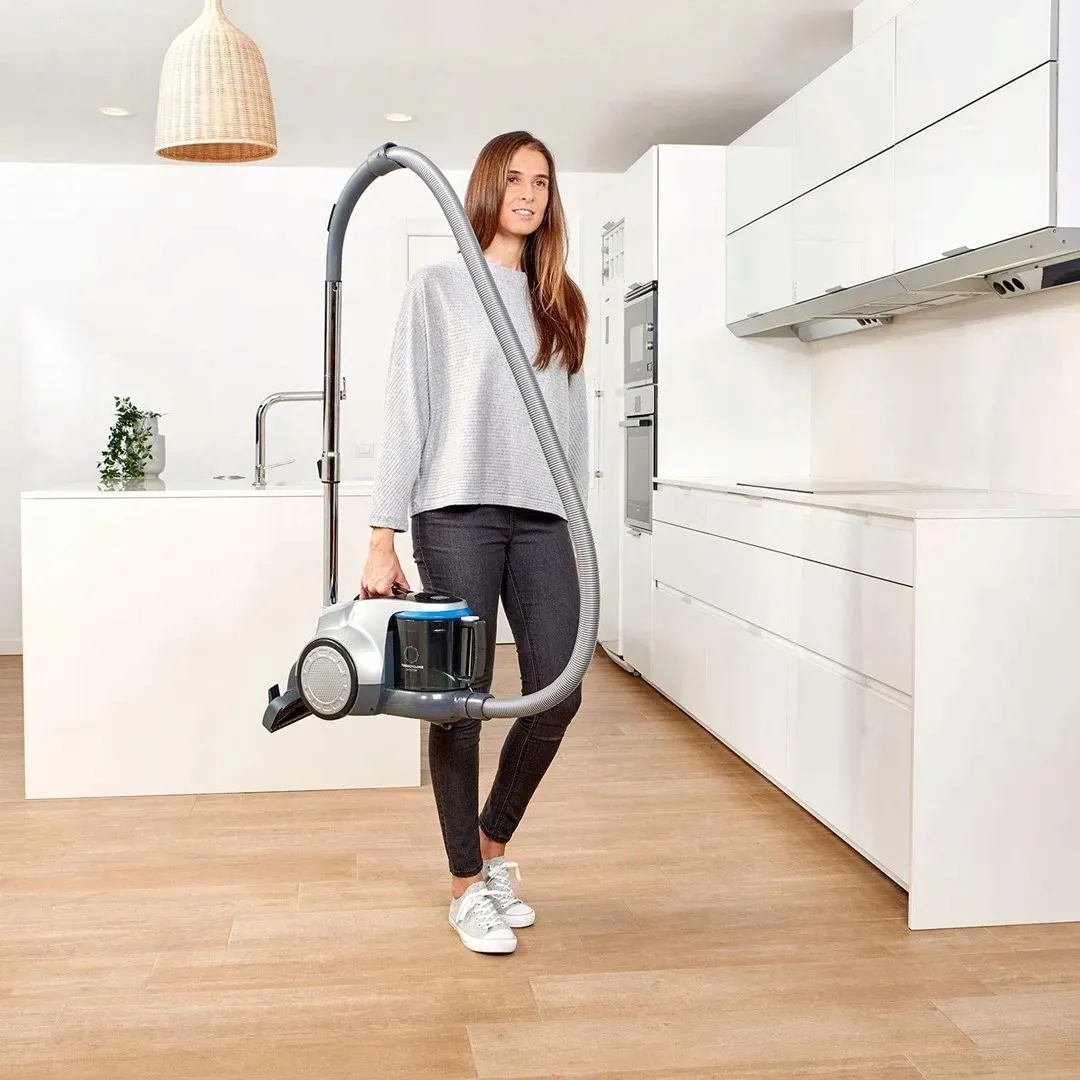 odkurzacz-bezworkowy-black-decker-bxvml700e-stan-nowy