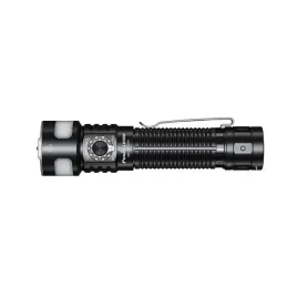 wszechstronna-latarka-led-fenix-ld35r-z-trzema-diodami-w-kolorze-czarnym