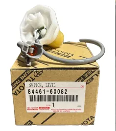 toyota-corolla-avensis-corolla-czujnik-filtra-paliwa-84461-60082-oryginal