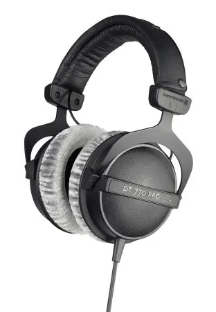 beyerdynamic-dt-770-pro-250-ohm