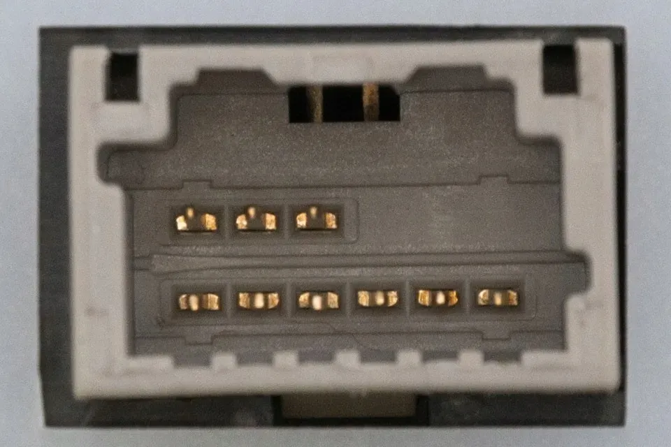 przelacznik-zespolony-renault-master-iii-10-