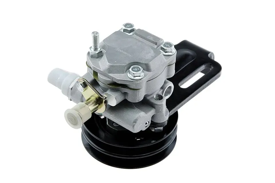 pompa-wspomagania-isuzu-d-max