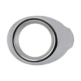 ramka-halogenu-lampy-lewa-focus-iii