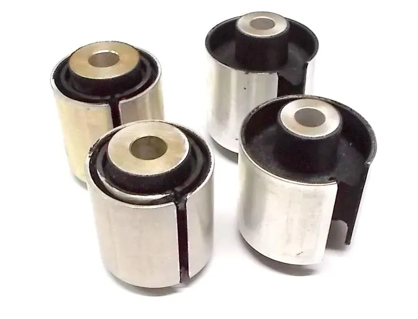 tuleje-wahaczy-tyl-bmw-5-e60-e61-e53-x5-stan-nowy