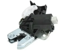 zamek-klapy-bagaznika-sedan-audi-a4-a5-a6-vw-golf