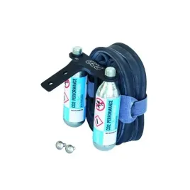 mocowanie-nabojow-co-pro-zintegrowane-pod-siodlo