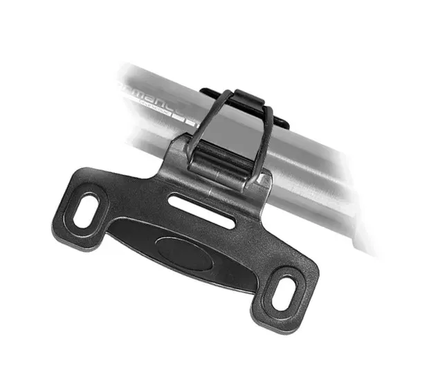 pompka-pro-touring-material-dominujacy-tworzywo-sztuczne