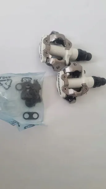 pedaly-shimano-spd-pd-m520-biale-waga-378-g