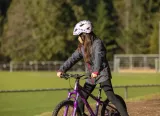 kask-lazer-nutz-2-0-kc-ce-cpsc-unicorns-turnfit-cechy-dodatkowe-otwory-wentylacyjne-regulacja-rozmiaru-regulowane-paski-siatka-przeciwko-owadom