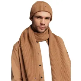 zestaw-meski-tommy-hilfiger-czapka-szalik-zestaw-zimowy-giftbox-prezent