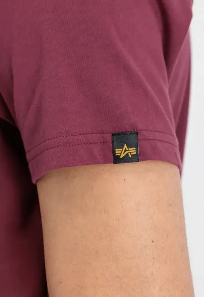 koszulka-alpha-industries-basic-t-shirt-burgundy-l-kolor-czerwony