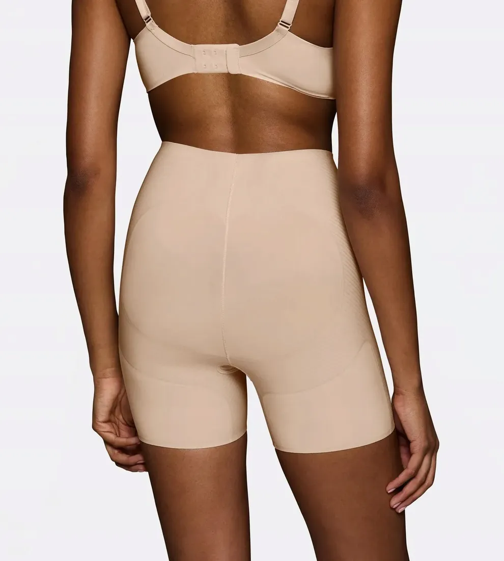 bmu-illusion-curve-hw-short-l