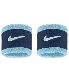 frotka-na-reke-nike-swoosh-tenis-bieganie