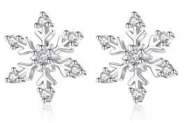 srebrne-kolczyki-sniezki-prezent-na-swieta-wkretki-sztyfty-srebro-proba-925