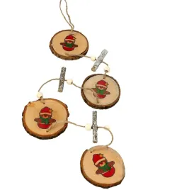 zawieszka-drewaniana-mis-na-boze-narodzenie