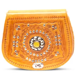 torebka-damska-listonoszka-na-ramie-skora-naturalna-z-maroko-tloczone-wzory