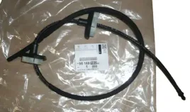 przewod-spryskiwacza-peugeot-208-tyl-9816910280