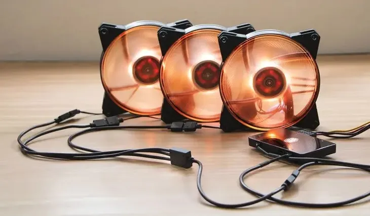 kabel-cooler-master-lacznik-rgb-3-1-producent-cooler-master