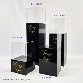 postumenty-z-kloszem-podesty-z-plexi-czarnej-30x30cm-gablota-4-szt-logo