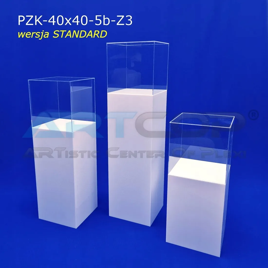 postumenty-z-kloszem-podesty-z-plexi-opal-40x40cm-gablota-na-wystawe-3-szt-stan-nowy