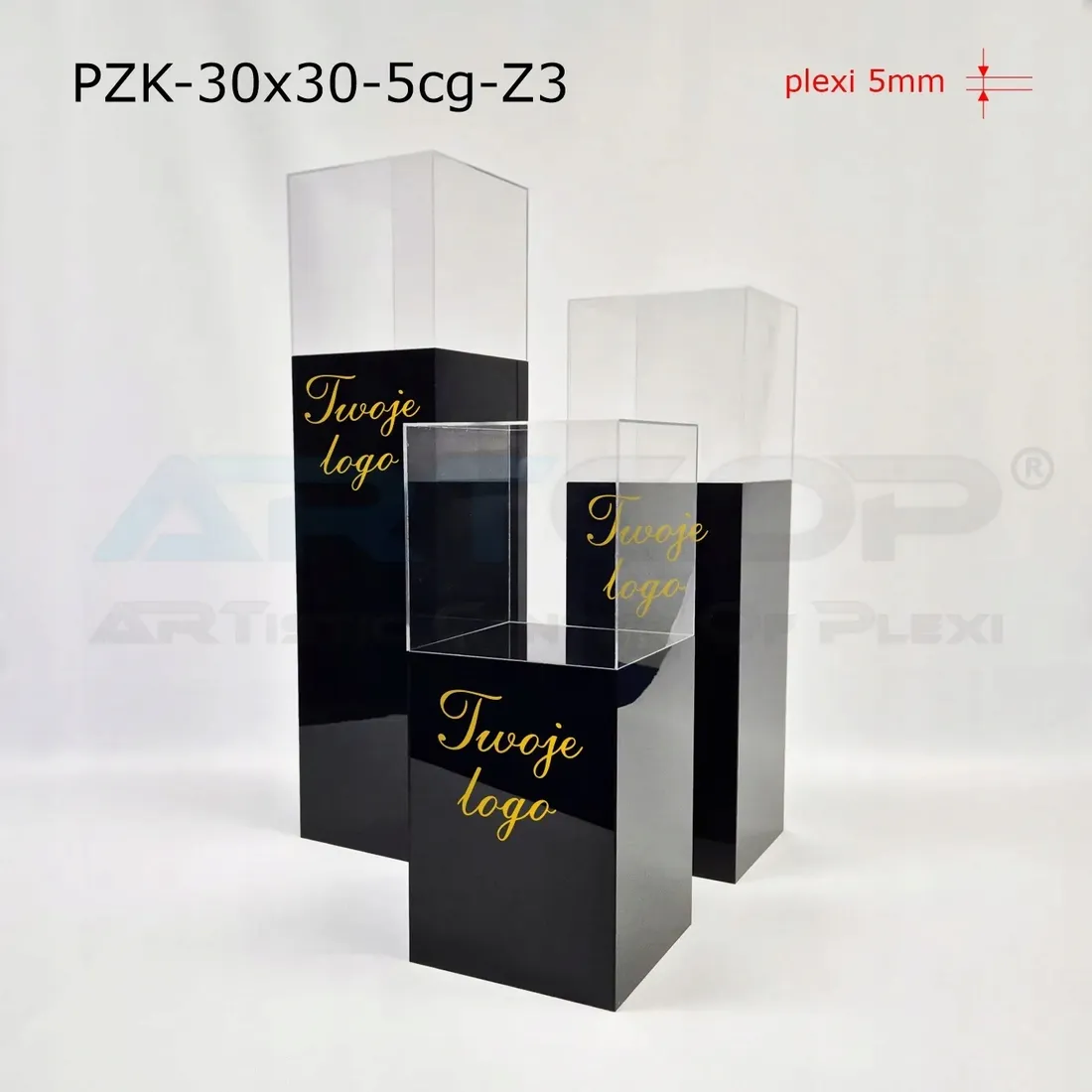 postumenty-klosz-podesty-z-plexi-czarnej-30x30cm-gablota-3-szt-logo