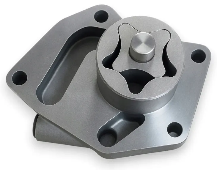 pompa-oleju-do-yanmar-4tnv106-stan-nowy